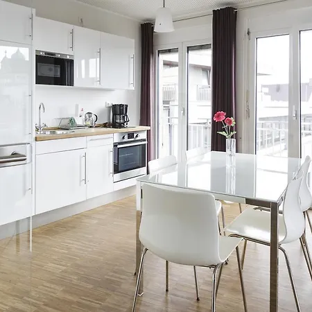 Ξενοδοχείο Nonstop - Ubernacht - Hostelhotelhome 2*