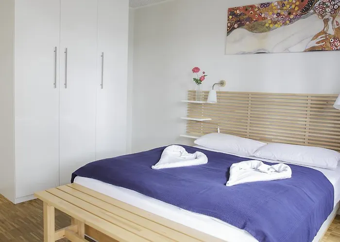 Nonstop - Ubernacht - Hostelhotelhome 호텔