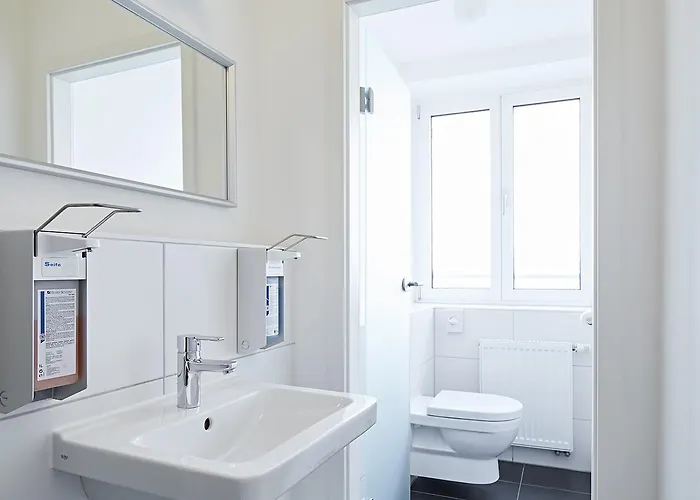 호텔 Nonstop - Ubernacht - Hostelhotelhome 2*