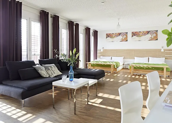 Nonstop - Ubernacht - Hostelhotelhome 호텔 2*