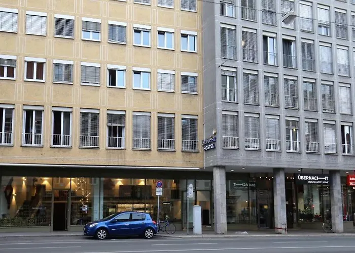 Nonstop - Ubernacht - Hostelhotelhome 호텔 2*