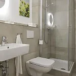 Nonstop - übernacht - Hostelhotelhome - 2*