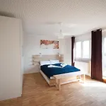 Nonstop - übernacht - Hostelhotelhome -