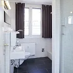 Nonstop - übernacht - Hostelhotelhome - Augsburgo