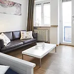Nonstop - übernacht - Hostelhotelhome -