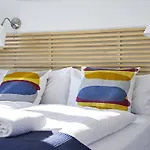 Nonstop - übernacht - Hostelhotelhome - Hotel 2*