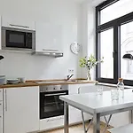 Nonstop - übernacht - Hostelhotelhome - Hotel