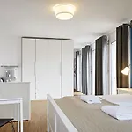 Nonstop - übernacht - Hostelhotelhome - 2*