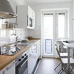Nonstop - übernacht - Hostelhotelhome -