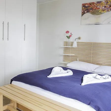 Nonstop Hotel Augsburg - Uebernacht - Hostelhotelhome - Отель