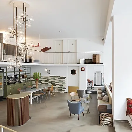 Nonstop - übernacht - Hostelhotelhome - Augsburg