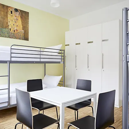 Nonstop - übernacht - Hostelhotelhome - 2* Augsburgo
