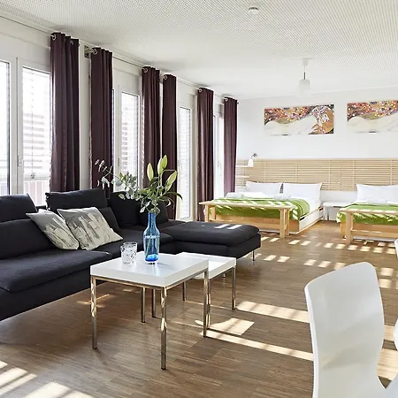 Nonstop - übernacht - Hostelhotelhome - Hotel 2*